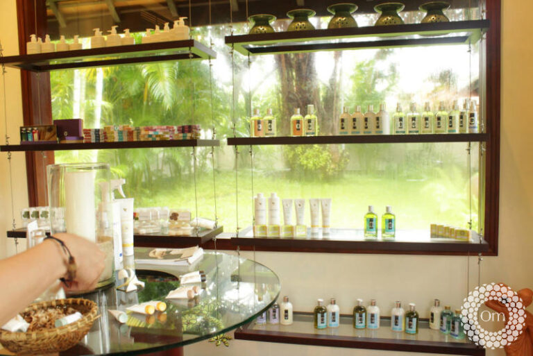 sua-tam-dau-goi-khach-san-5-sao