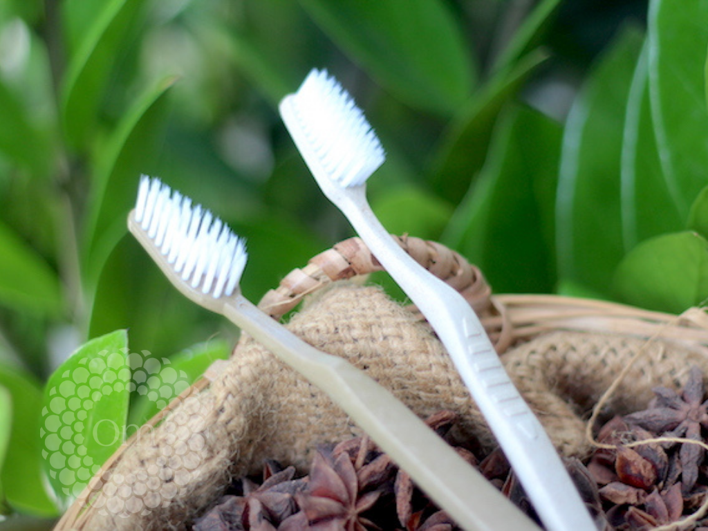 ban-chai-danh-rang-than-thien