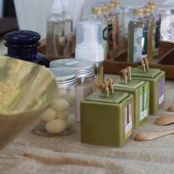 lua-chon-dau-goi-sua-tam-khach-san