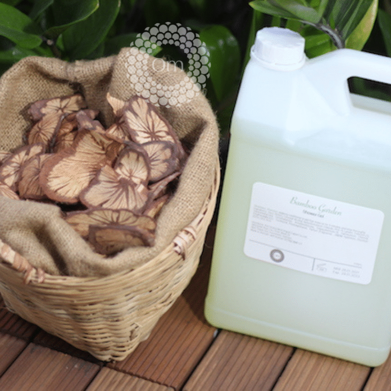 sua-tam-cao-cap-cho-khach-san-refill