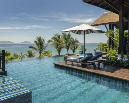 InterContinental Hotels & Resorts InterContinental Hotels & Resorts